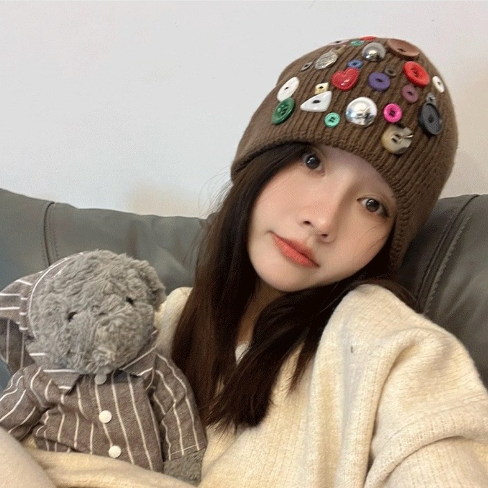 Colorful Button Beanie Hat Irr - огляд і ціна Beanie Cuffed Knit